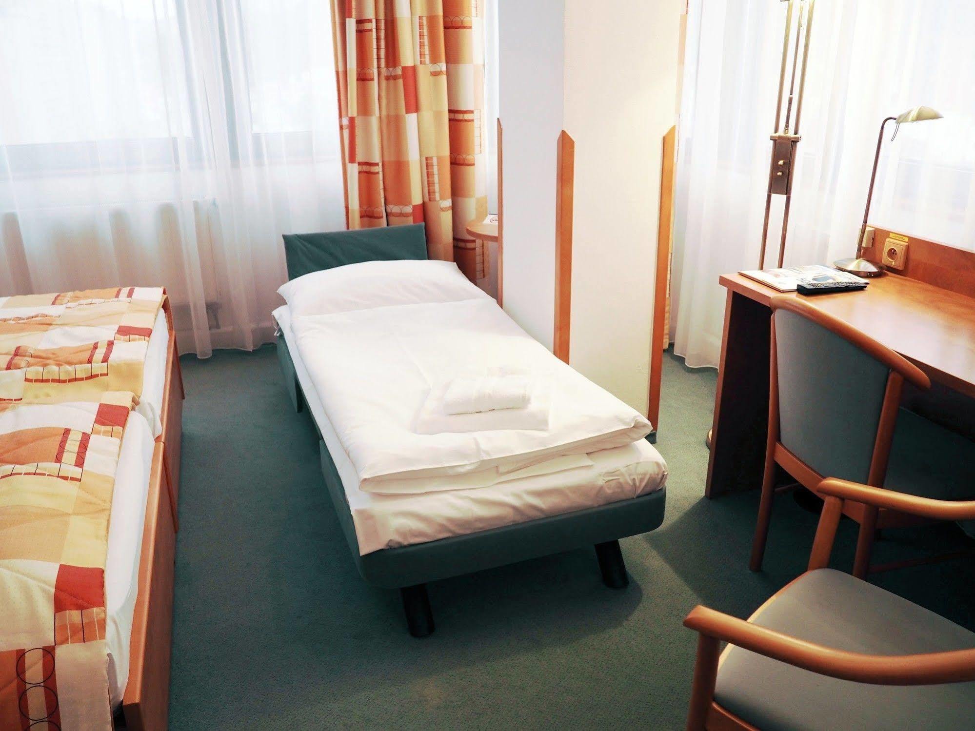 Hotel Vladimir Usti nad Labem Exterior photo